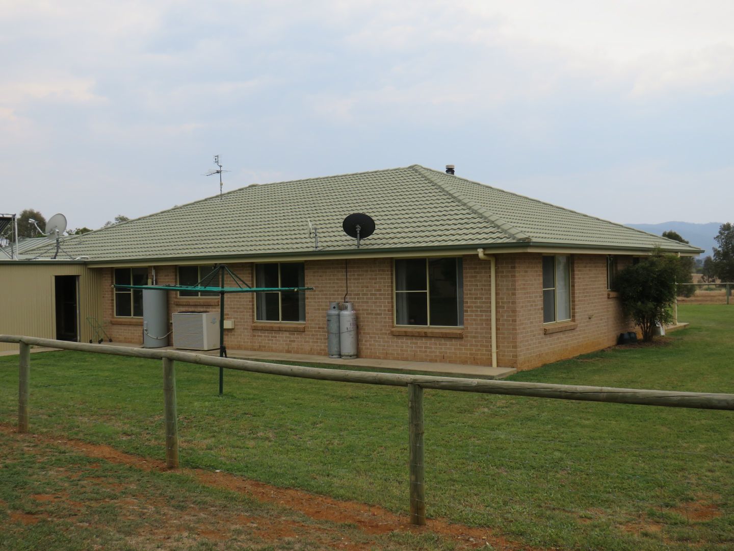 'Holbrook' 520 Burgmans Lane, Tamworth NSW 2340, Image 2