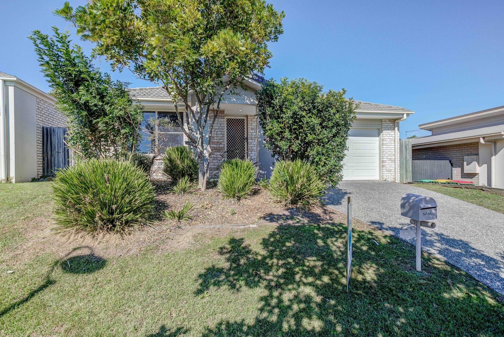 4 bedrooms House in 11 Jotown Drive COOMERA QLD, 4209