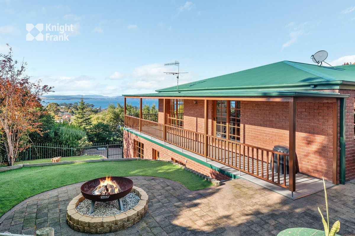 6 Emerald Court, Blackmans Bay TAS 7052, Image 0