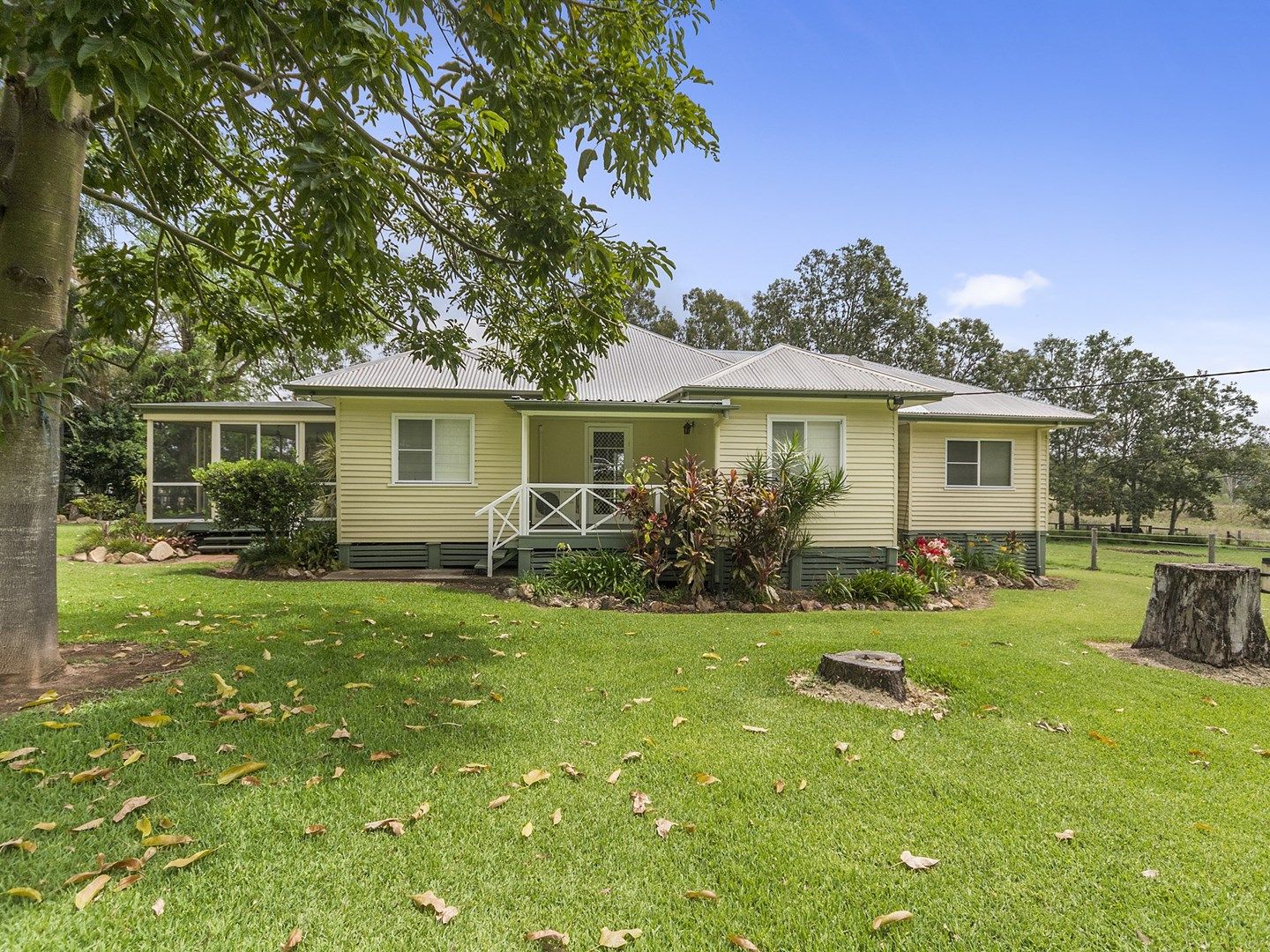 22 Macdonald Road, Wivenhoe Pocket QLD 4306, Image 1