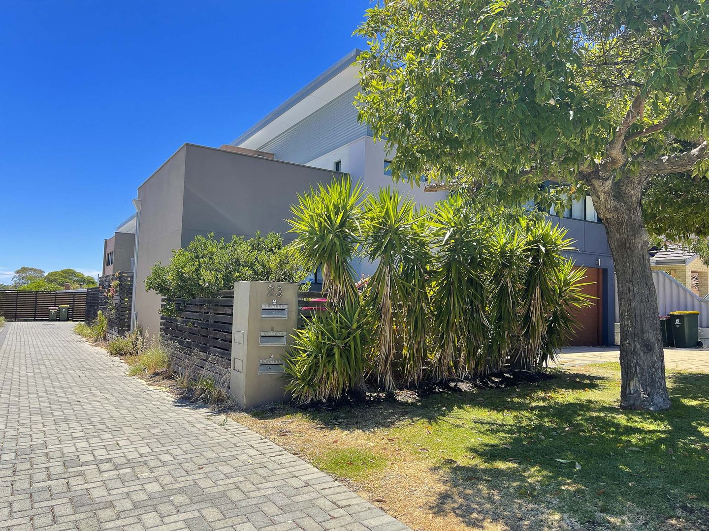 23b Eastbourne Cres, Nollamara WA 6061 House For Rent 540 Domain