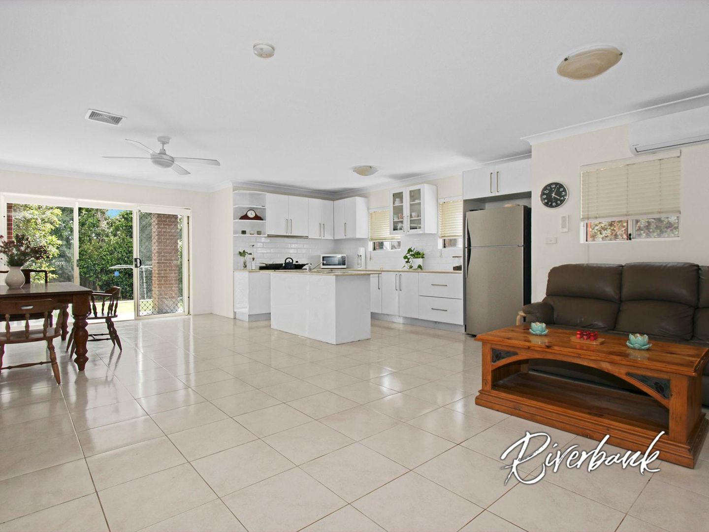 15A Tennyson Parade, Guildford West Property History & Address