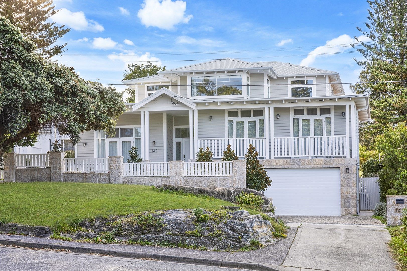 5 bedrooms House in 148 Moverly Road SOUTH COOGEE NSW, 2034