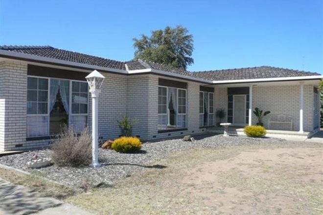Picture of 20 Arnold St, WARRACKNABEAL VIC 3393