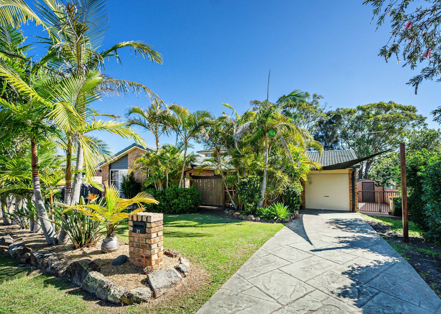 31 Gannet Crescent, Old Bar NSW 2430, Image 2