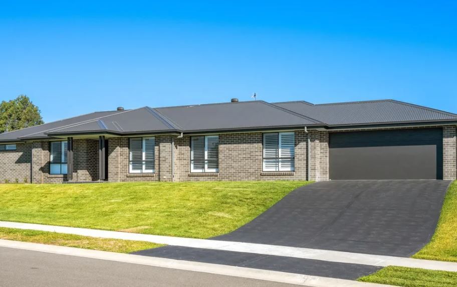 72 Redwood Drive, Gillieston Heights NSW 2321 House For Rent Domain