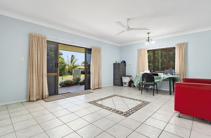 7 Coyle Street, Kurrimine Beach QLD 4871, Image 2