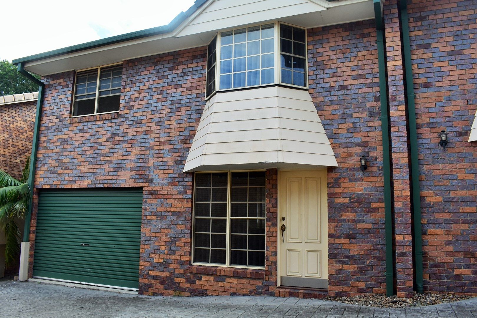 3 bedrooms Townhouse in 3/8-12 Quinn Street TOOWONG QLD, 4066