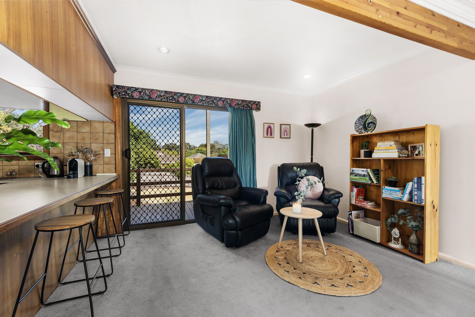 56 Bindy Street, Forest Hill VIC 3131, Image 2