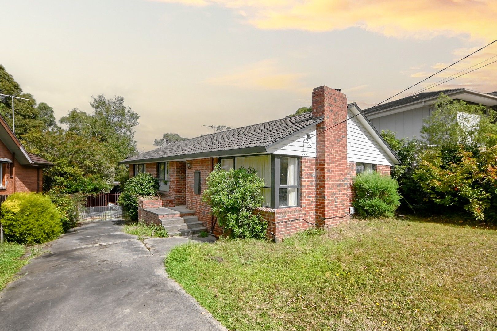 3 bedrooms House in 8 Grace Street GLEN WAVERLEY VIC, 3150