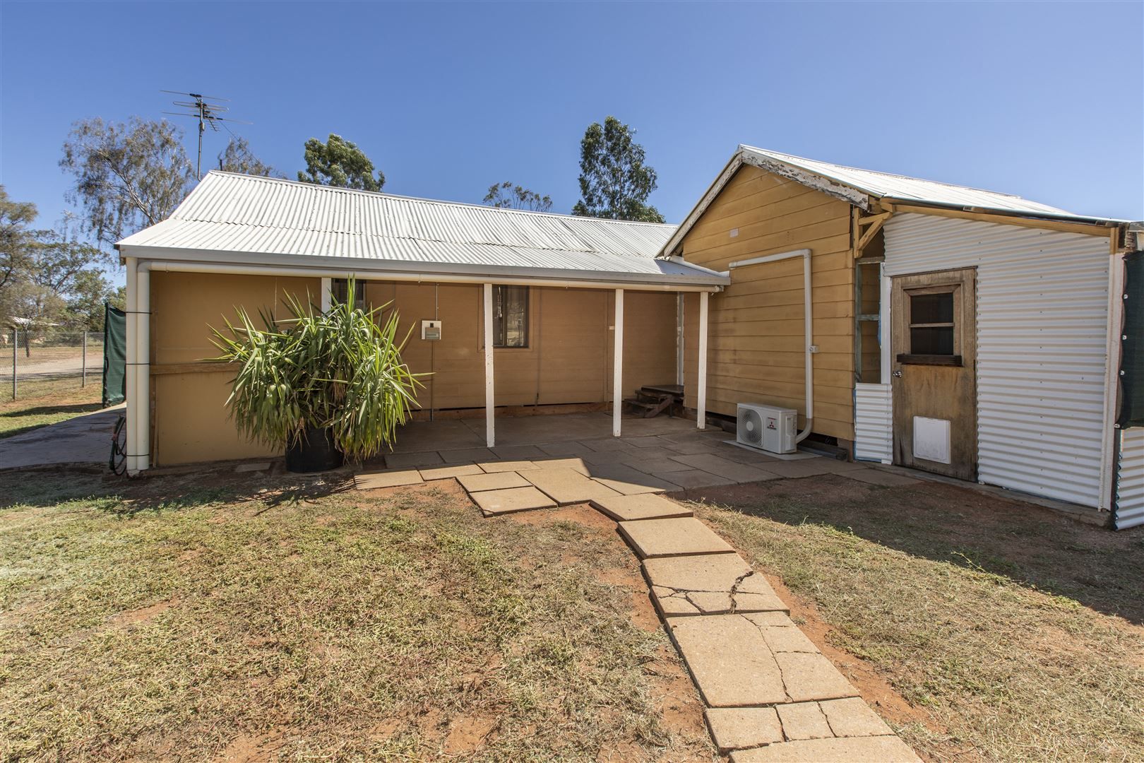 26 Parakeelya Road, Connellan NT 0873, Image 2