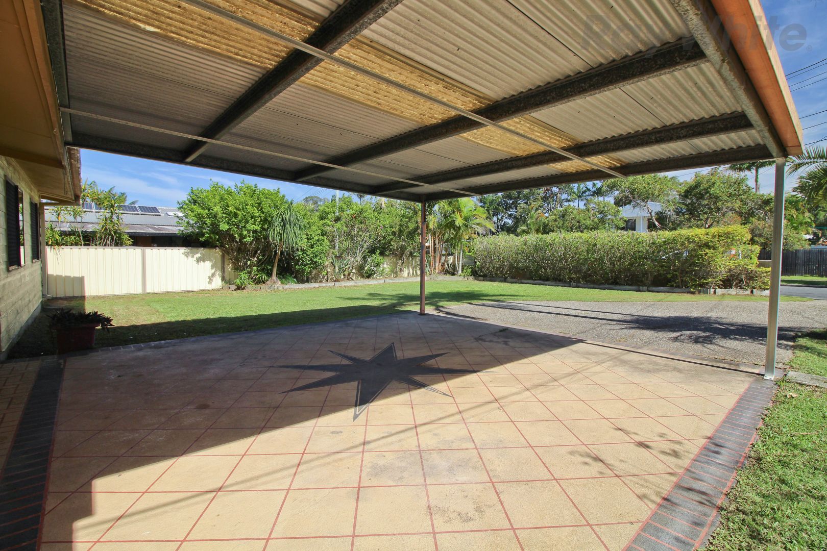 8 Clarence Street, Waterford West QLD 4133, Image 2