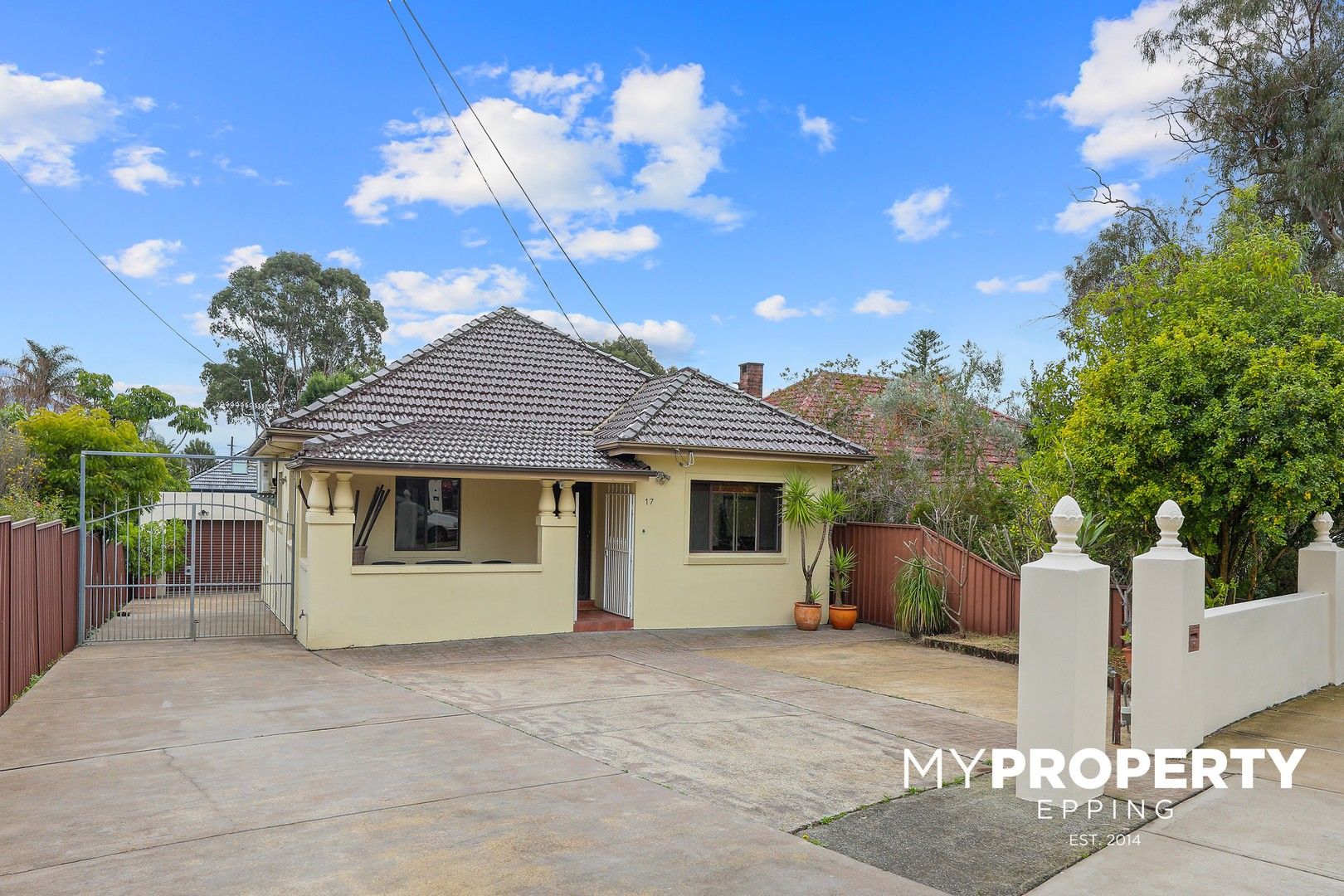 17 Moorefields Road, Kingsgrove NSW 2208, Image 2