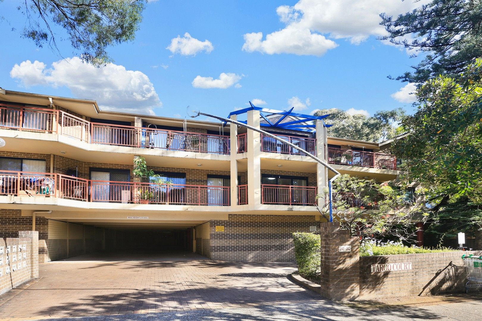 2 bedrooms Apartment / Unit / Flat in 2/240-242 Targo Road TOONGABBIE NSW, 2146