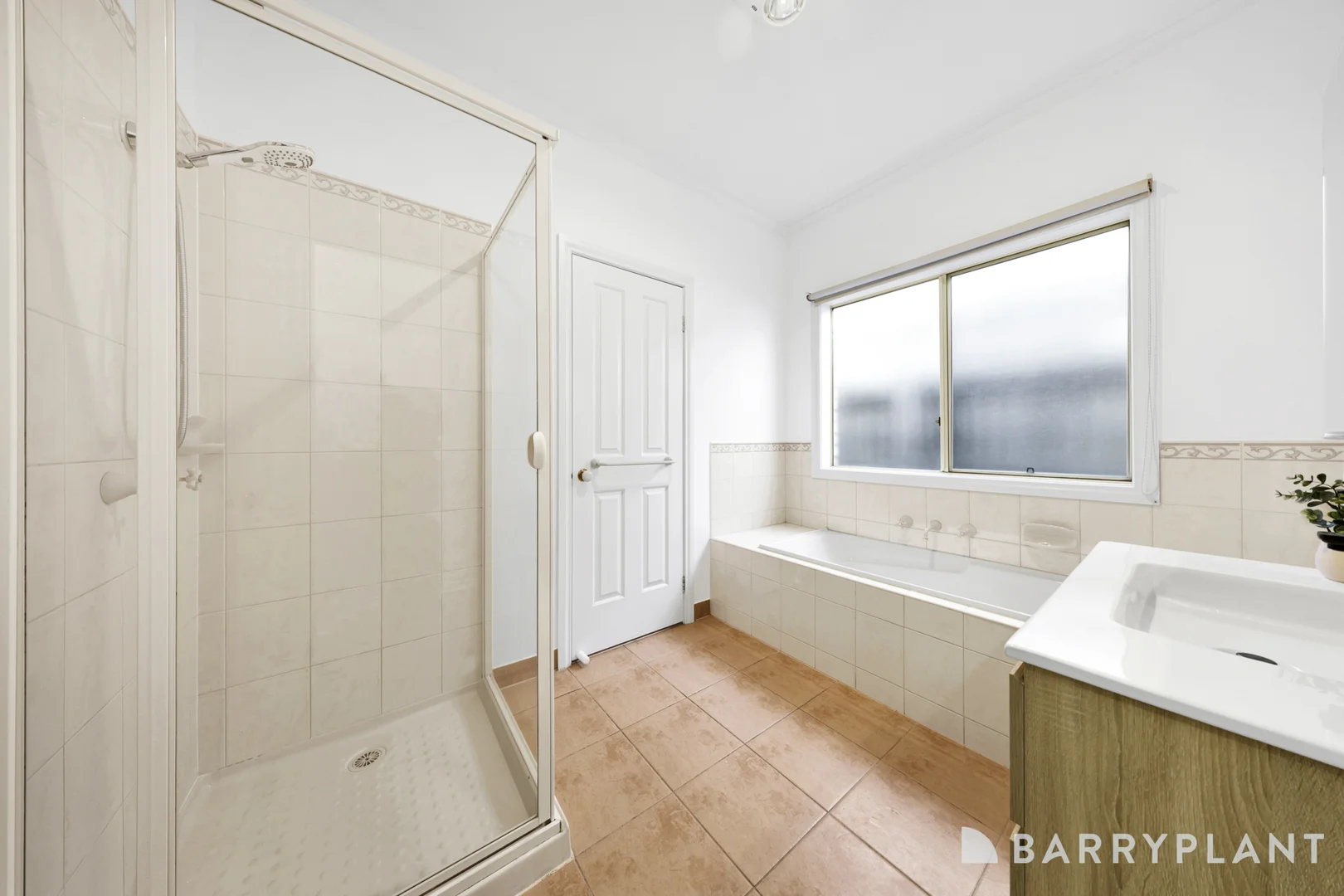 Additional image 11 of 64 Twin River Drive, South Morang VIC 3752