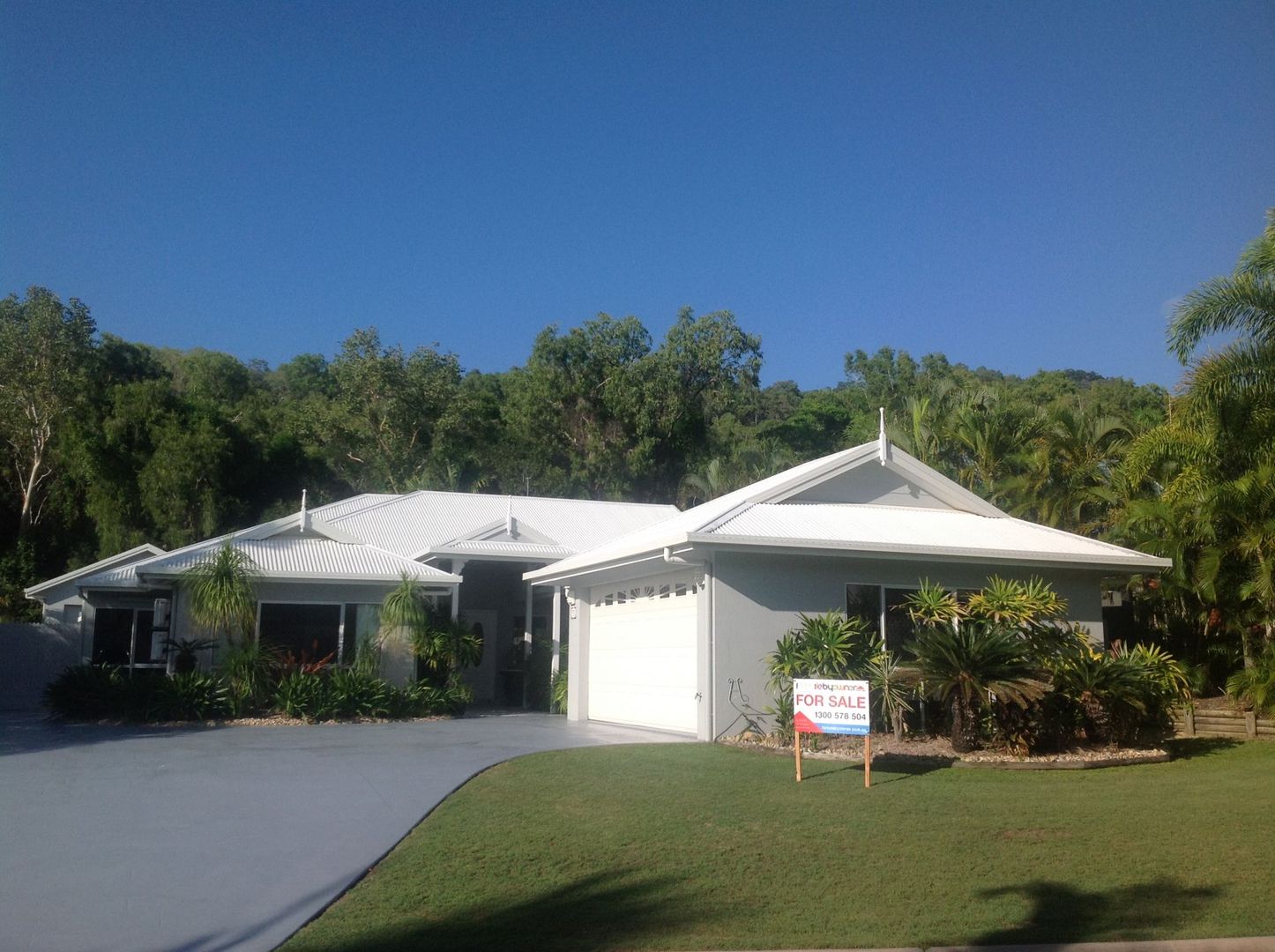 33 Bramble Street, Clifton Beach QLD 4879, Image 2