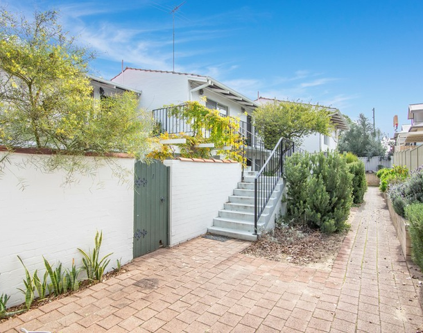 2/21 Currie Street, Jolimont WA 6014