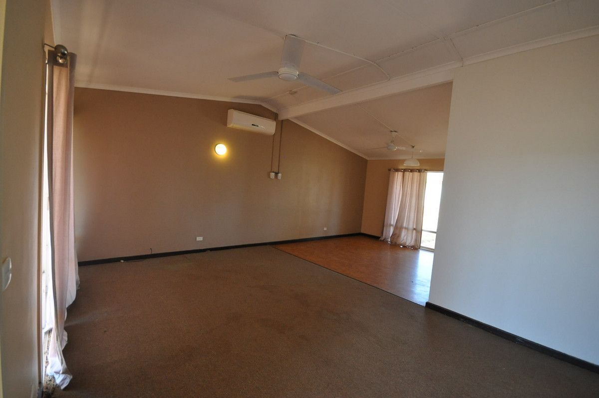 Lot 593 Nickol Avenue, Paraburdoo WA 6754, Image 2