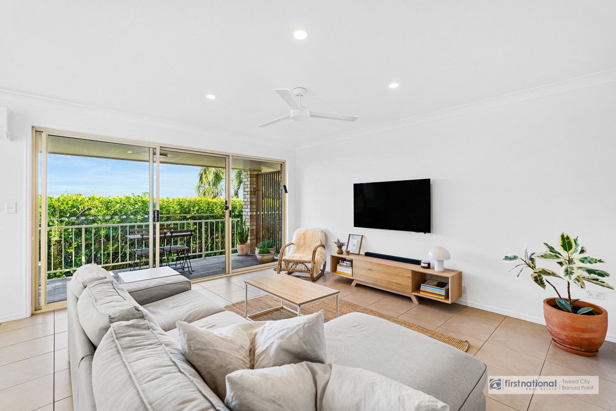 3 bedrooms Duplex in 1/8 Mibbin Parade BANORA POINT NSW, 2486