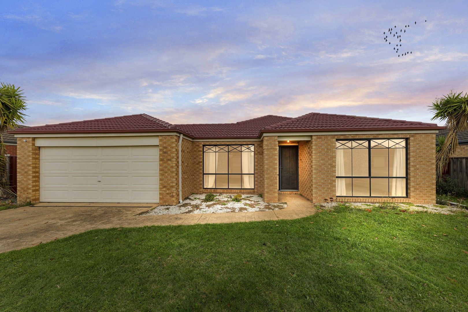 16 Hartland Circuit, Pakenham VIC 3810, Image 0