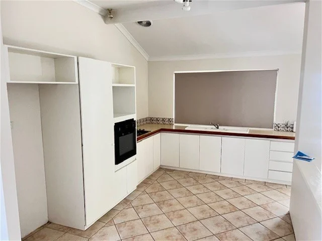 Additional image 13 of 9 Lavender Gardens, Halls Head WA 6210