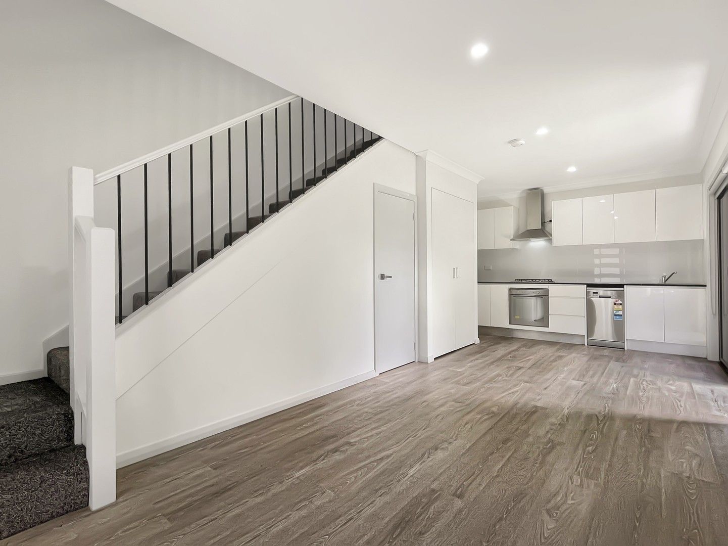 1 bedrooms Semi-Detached in 5A Bronte Place WINSTON HILLS NSW, 2153
