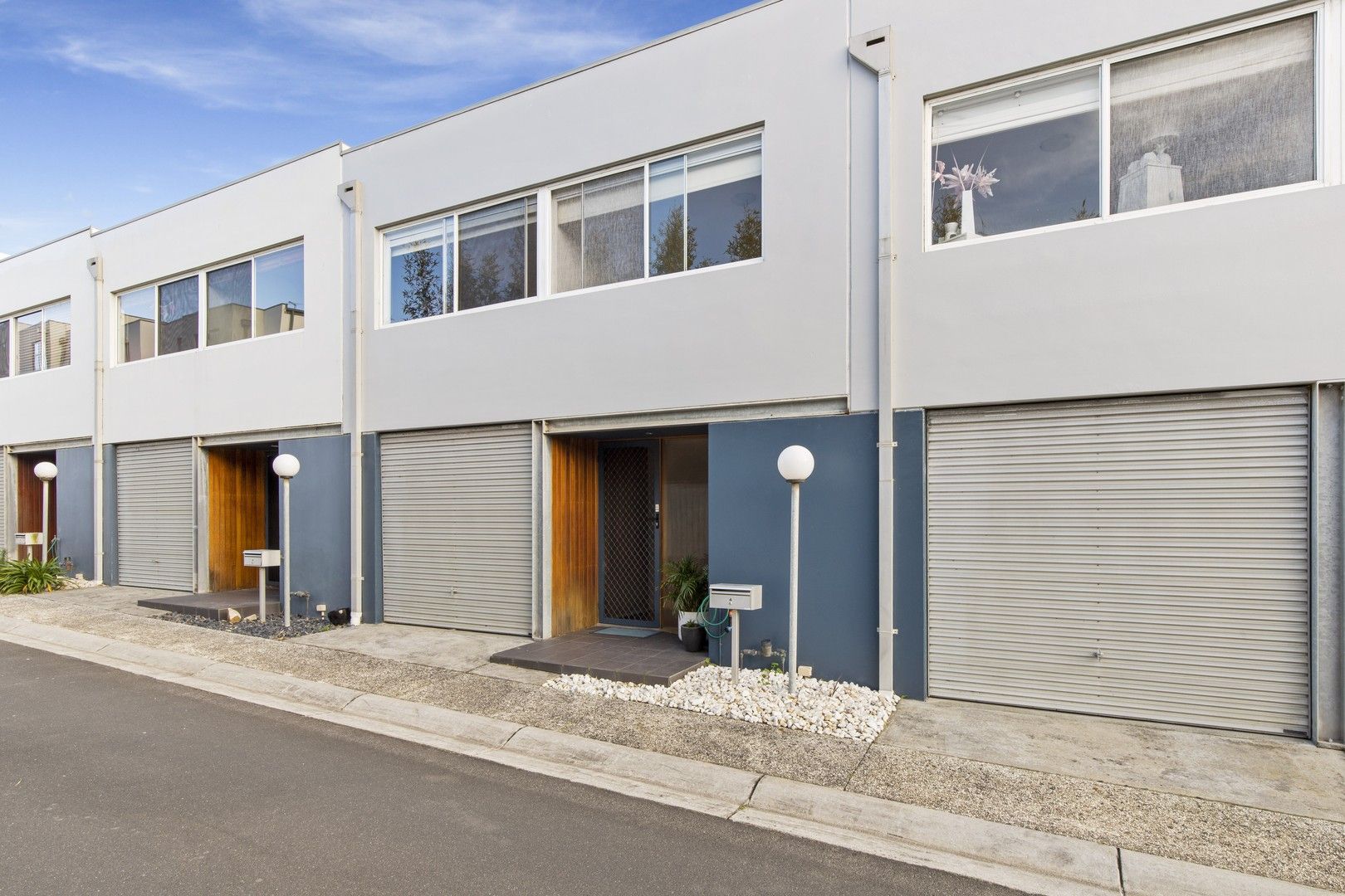 3 bedrooms Apartment / Unit / Flat in 4/1 Riviera Street SEAFORD VIC, 3198