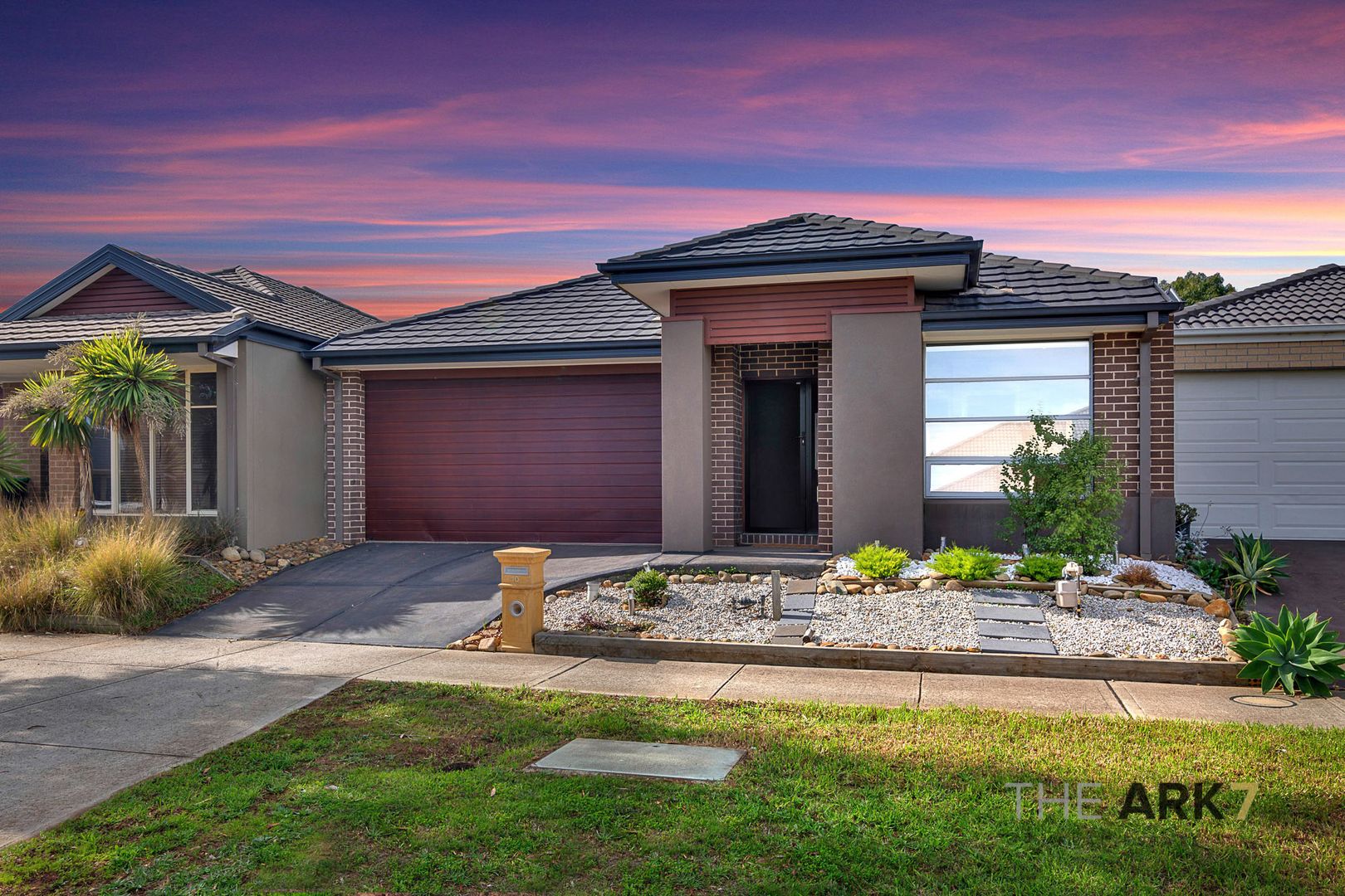 10 Viscosa Road, Brookfield VIC 3338 Domain