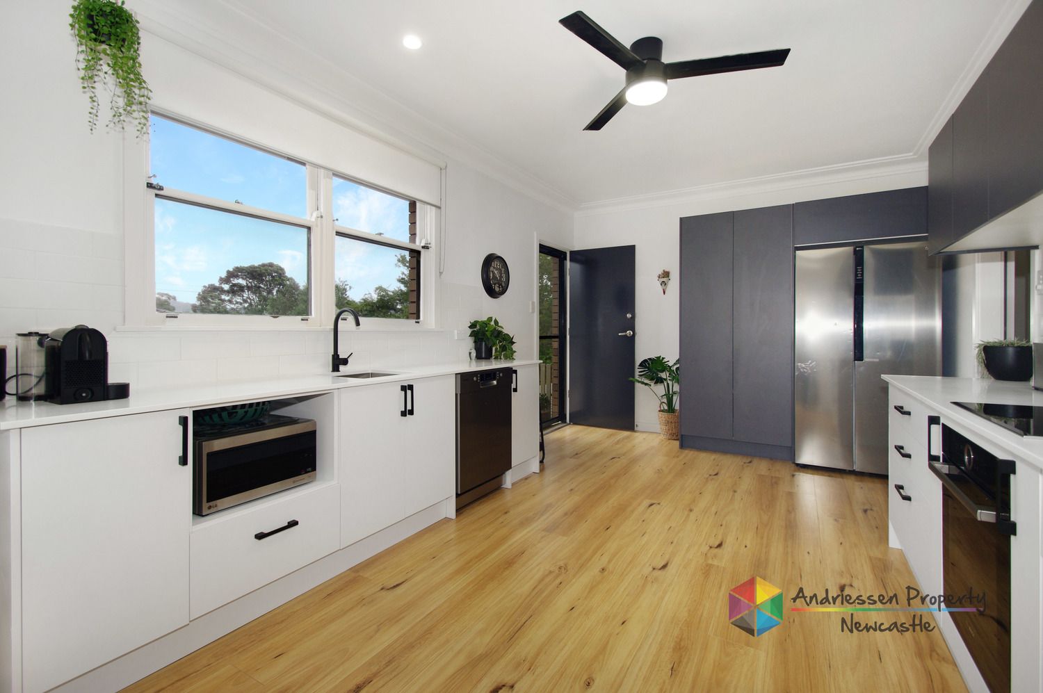 4 Edison Street, Adamstown Heights NSW 2289, Image 2