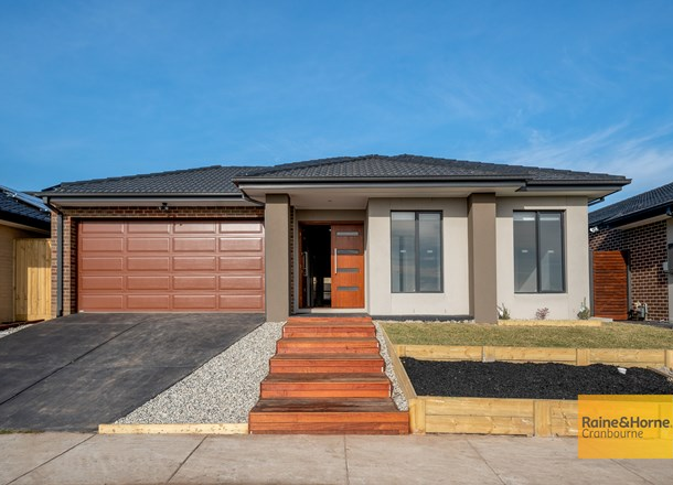 200 St Germain Boulevard, Clyde North VIC 3978