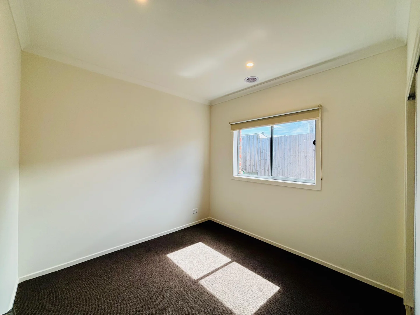 Additional image 8 of 28 ROCHESTER CRESCENT, Eynesbury VIC 3338