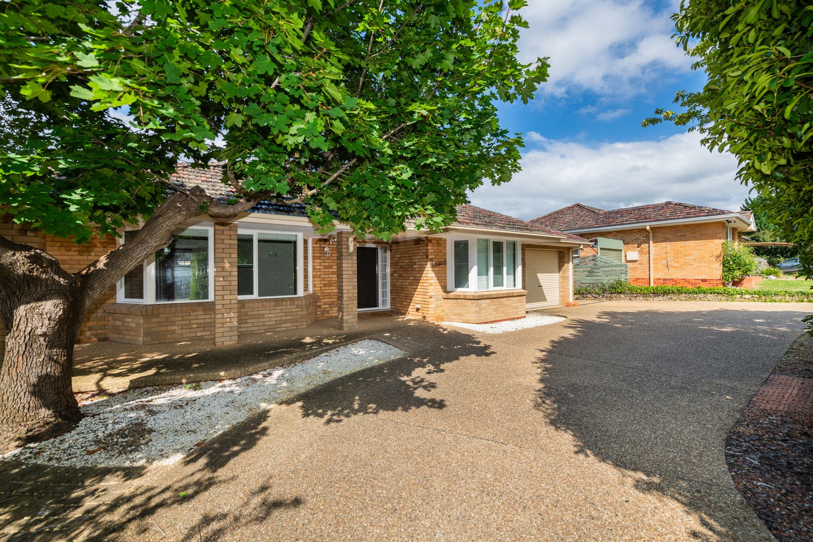 11 Chermside St, Deakin ACT 2600, Image 1