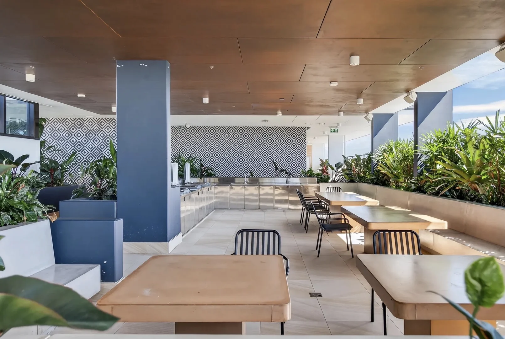 Additional image 10 of Southport QLD 4215