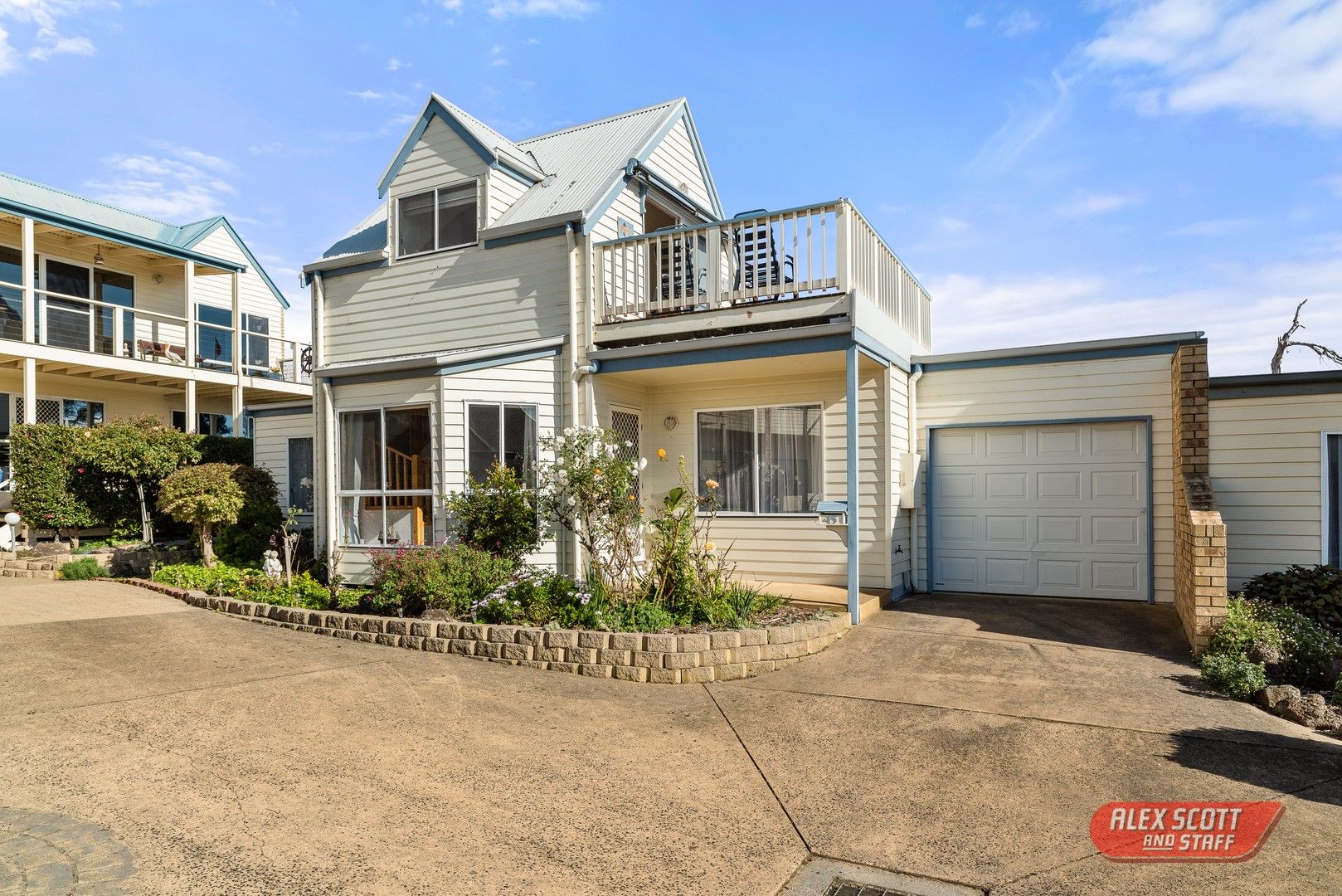 2 bedrooms Apartment / Unit / Flat in 15/33-37 Genista Street SAN REMO VIC, 3925