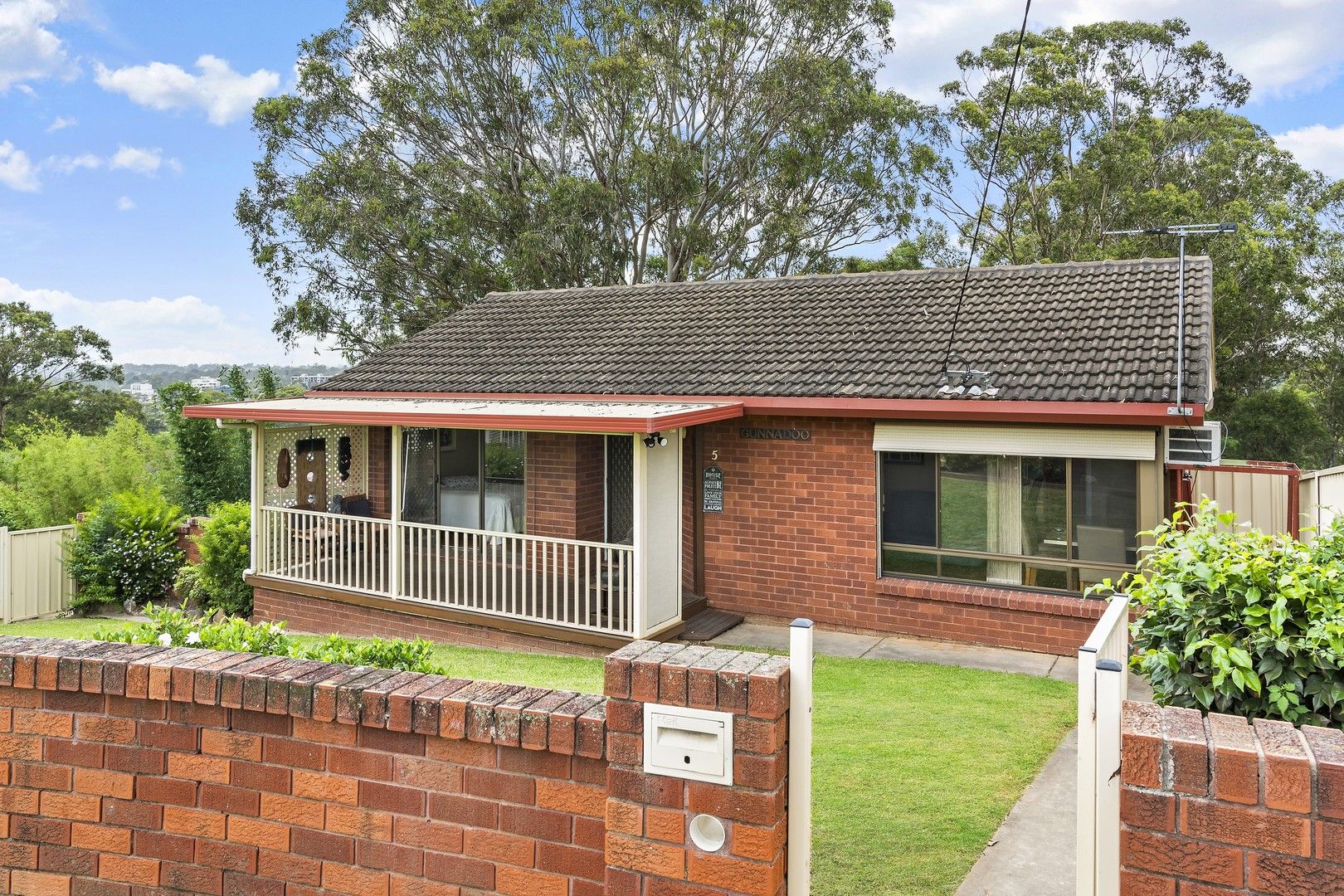 5 Dwyer Crescent, Seven Hills NSW 2147, Image 0