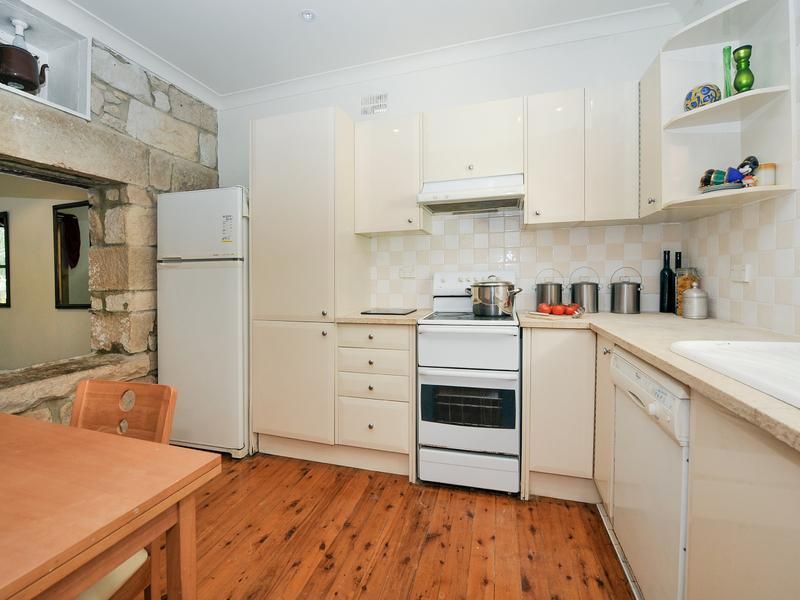 13 Corfu Street, Woolloomooloo NSW 2011, Image 2