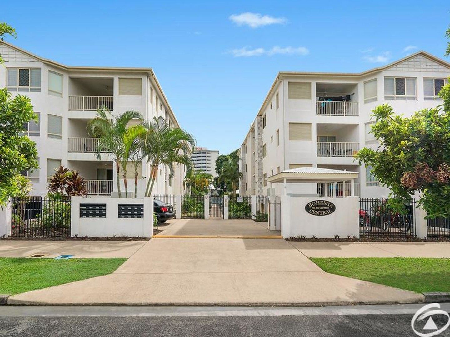 1 bedrooms Apartment / Unit / Flat in 8A/210 Grafton Street CAIRNS NORTH QLD, 4870