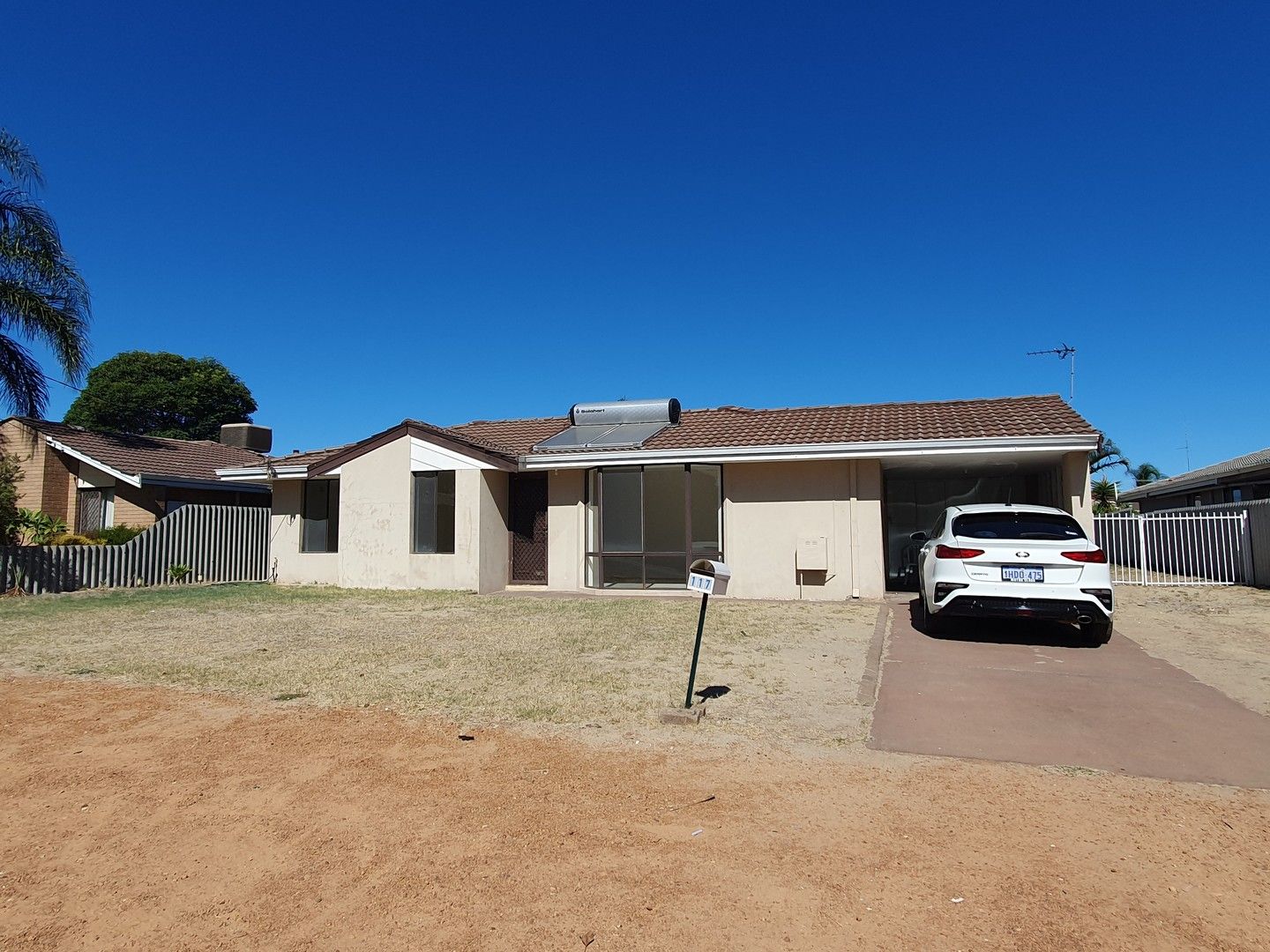 3 bedrooms House in 117 Hamilton Road EATON WA, 6232