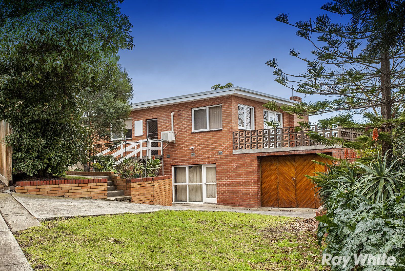 16 Gray Street, Doncaster VIC 3108