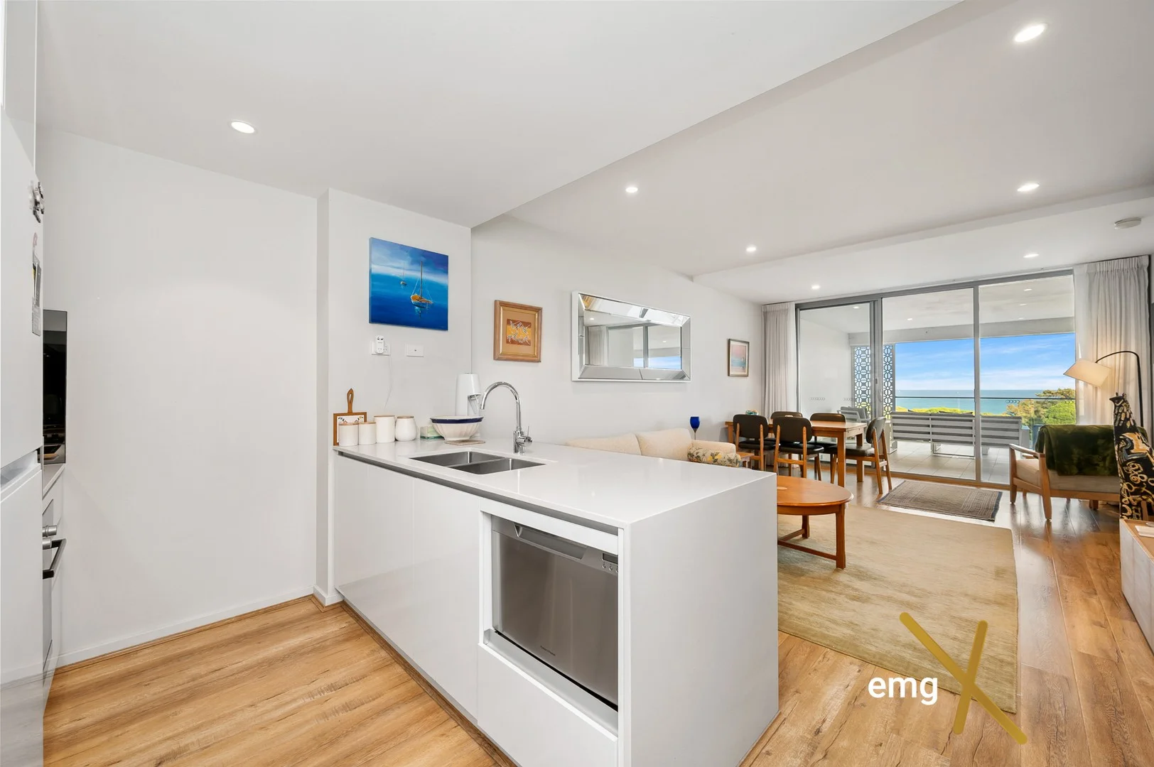 17/13 O'Connor Close, North Coogee WA 6163