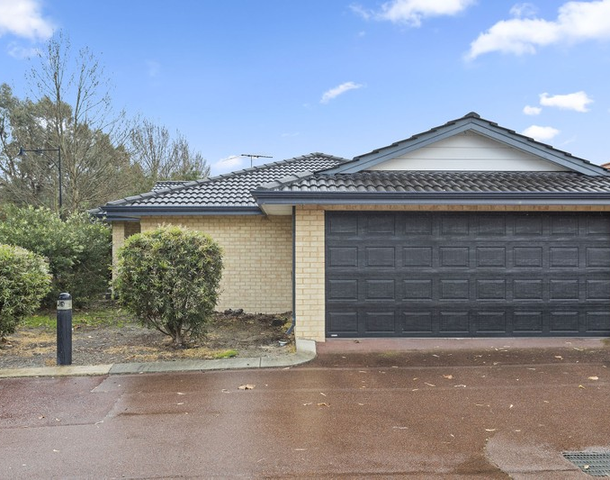 2/7 Barfield Road, Hammond Park WA 6164