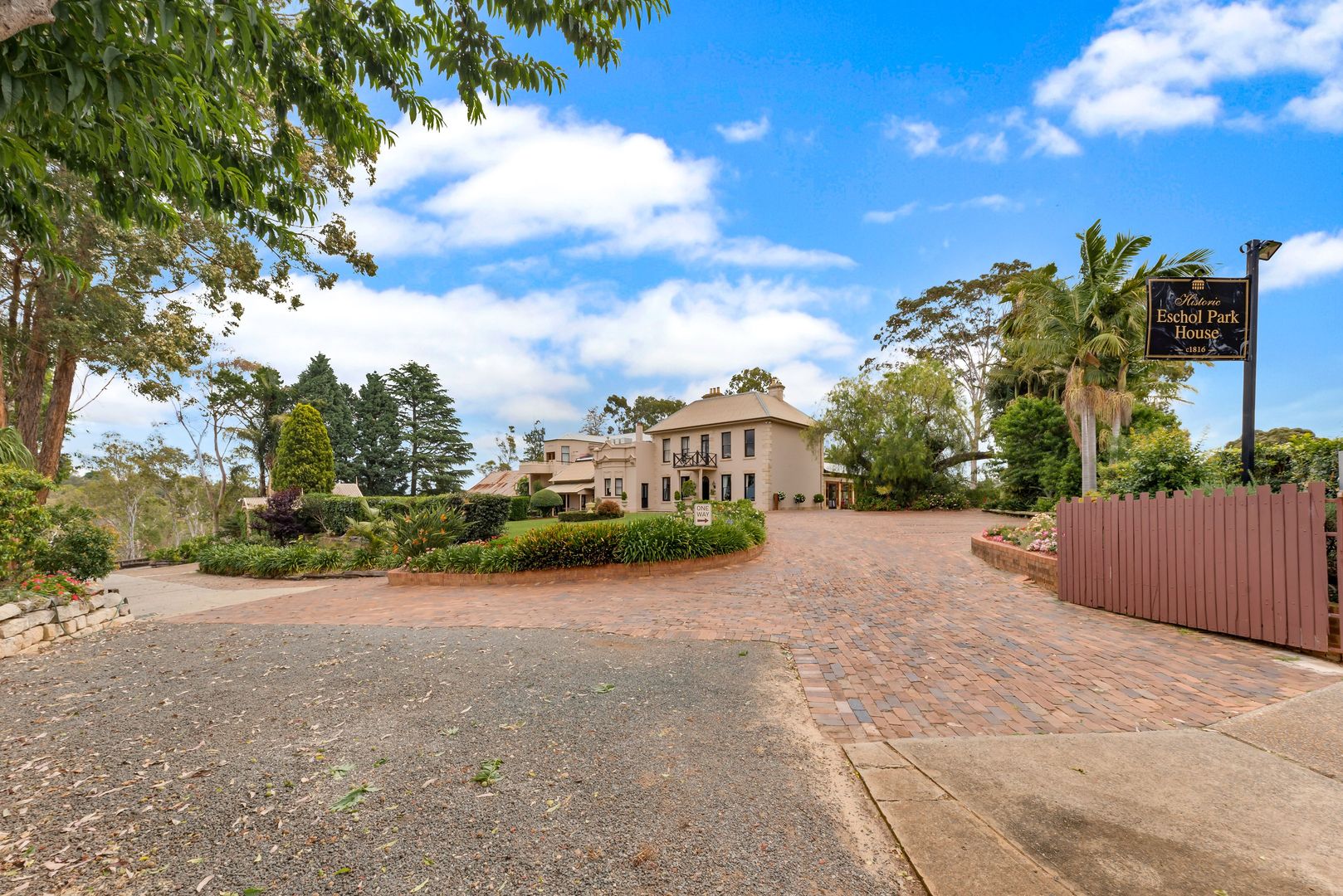 14 Eschol Park Drive, Eschol Park NSW 2558, Image 2