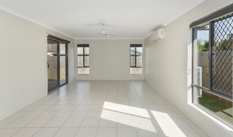 20 Meadows Circuit Bellbird Park QLD 4300 House For Rent Domain