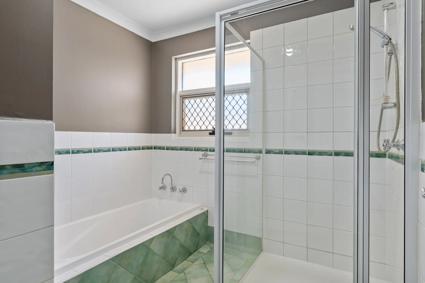 Additional image 13 of 124 Campbell Street, West Lamington WA 6430