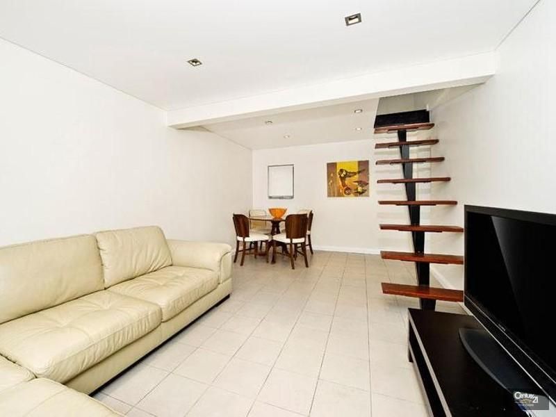 5a Goodchap Street, Surry Hills NSW 2010, Image 1