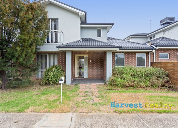 2/5 Tarella Street, Hampton Park VIC 3976