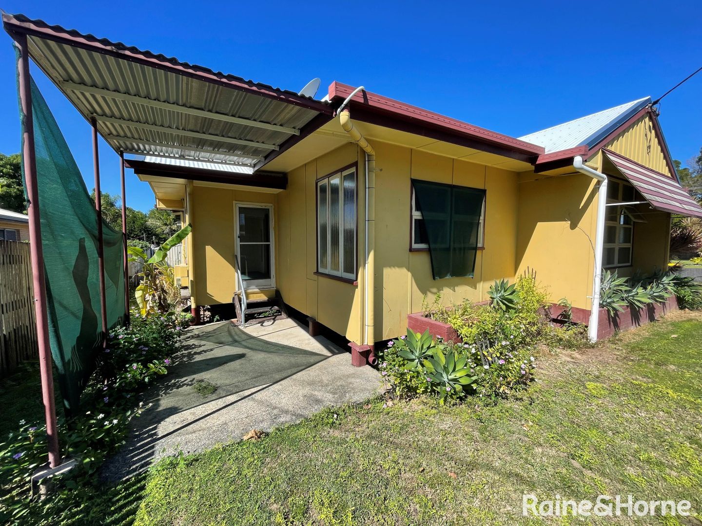 1,2 &3/286 Slade Point Road, Slade Point QLD 4740, Image 2