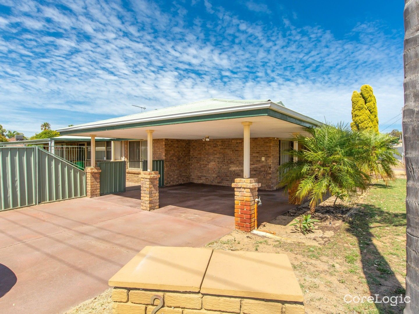 5 bedrooms House in 2 Dudley Drive USHER WA, 6230