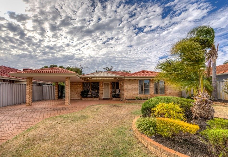 4 bedrooms House in 11 Yandal Crescent BALLAJURA WA, 6066