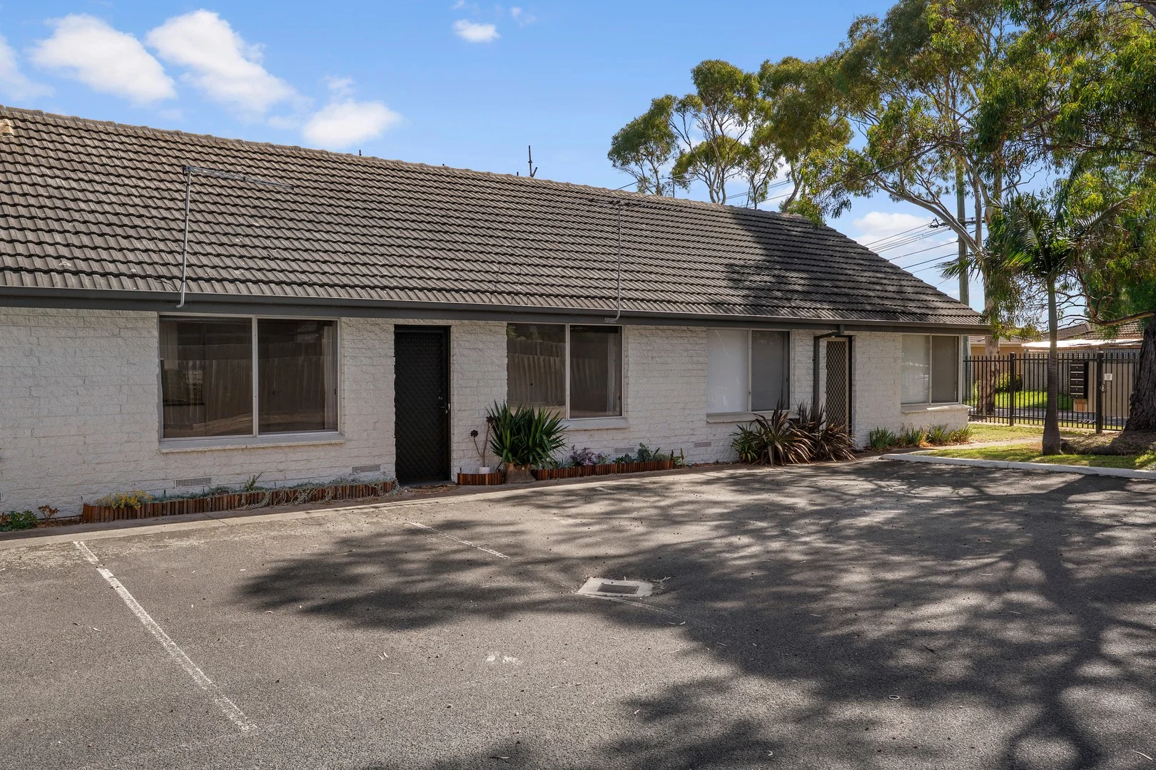 Primary image of 2/1A Hannah Street, Seaford VIC 3198